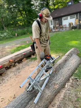 Carmyra 743270990489 Portable Chainsaw Mill 24 Inches Planking Milling Bar Size 14 To Inch