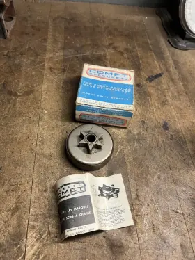 N-506 Comet Vintage New Nos Chainsaw Direct Drive Sprocket D90 Parts W Box Usa