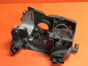 358.360690 Craftsman Chainsaw Crankcase / Tank Free Shippping