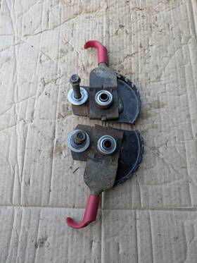 Craftsman 581758801/581758802 917.370442 Left And Right Front Height Adjusts Arms