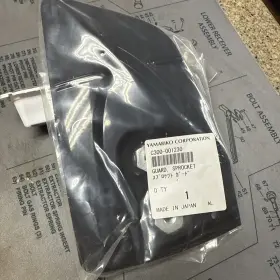 C300001230 Echo Genuine Oem Chainsaw Gaurd Sprocket Clutch Cover