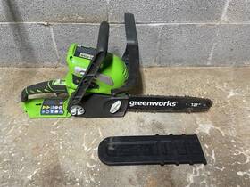 Greenworks Gwz0980104 40v Cordless Chainsaw 12in Bare Tool - For Parts Only