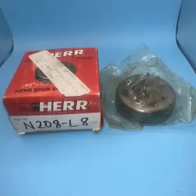 N208-l8 Herr Spur Sprocket 3/8 Inch X 8t Fits Mcculloch 610 650 700 805 D3