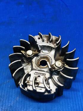 Homelite C0032 John Deere 300cs Chainsaw Flywheel 300