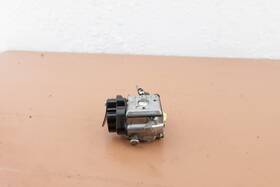 Homelite Hdc67 Vi Super 2 Chainsaw Oem Walbro Carburetor See Desc
