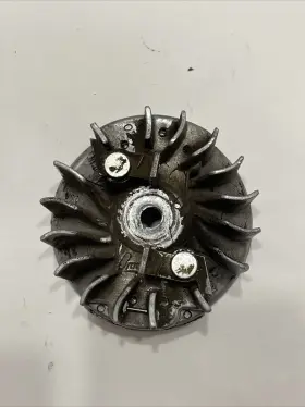 Up04242a Homelite Model 240 Chainsaw Flywheel / Rotor