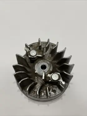 Ut-107531 Homelite Xl Chainsaw Flywheel