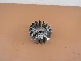 Y18027 Homelite Super Ez Chainsaw Oem Flywheel