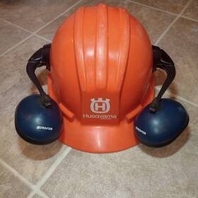 Husqvarna 445022356330 Chainsaw Safety Helmet With Ear Muffs Protective Sweden