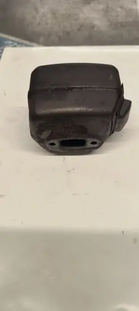 501572401 Husqvarna 44 444 140 240 Chainsaw Muffler Assembly