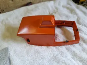 5015866-01 Husqvarna 2100/2101 Nos Top Cover