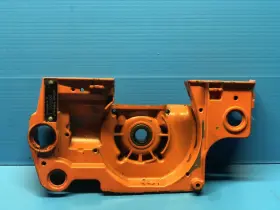 5017624 Husqvarna Oem 50 Chainsaw Crankcase Flywheel 1/2 -free Shipping 49