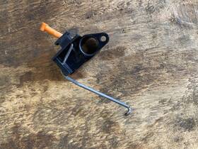 Husqvarna 501876803 154 254 257 262 Xp Good Used Oem Throttle Rod Linkage Holder