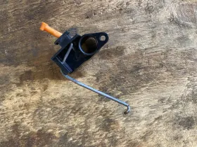 501876803 Husqvarna 154 254 257 262 Xp Good Used Oem Throttle Rod Linkage Holder