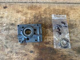 Husqvarna 503167301 154 254 257 261 262 Xp Good Used Oem Oil Pump Assembly Kit