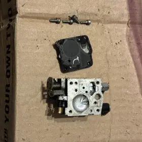 503283203 Husqvarna L77 77 Chainsaw Carburetor With Filter And Extra Parts All Oem. Hu68