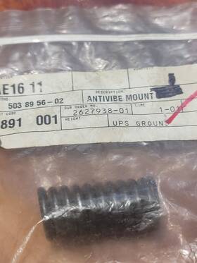 Husqvarna 503895602 New Anti-vibe Mount 445 455 460 Rancher Nos Oem Free Ship
