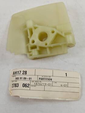 Husqvarna 503910901 Partition