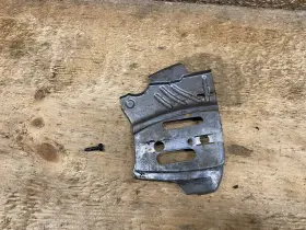 522742801 Husqvarna 545 550xp 550 Xp Good Used Oem Chain Guide Plate With Screw