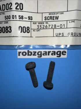 530015893 Husqvarna Genuine Screw 36 41 136 136le 137 E 141 141le 142 142e B74