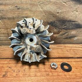 Husqvarna 530059636 Genuine 136/137/141/142 Flywheel Assembly - Oem Used