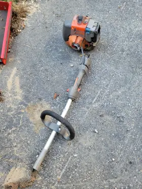 535lk Husqvarna Power Head. Broken Shaft Ran Over In Yard