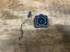 Husqvarna 537146501 340 345 346xp 350 351 353 Used Oem Throttle Rod Bellows Kit