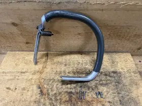 577798203 Husqvarna 545 550 Xp Good Used Oem Front Grab Handle With Hardware