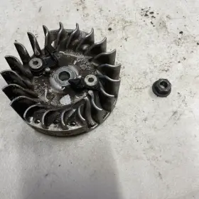 5802796 Husqvarna 450 Rancher Chainsaw Oem Flywheel Box 21