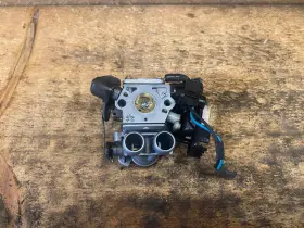 At-7a Husqvarna At7a 550xp 550 Xp Good Used Oem Carburetor Assembly Walbro