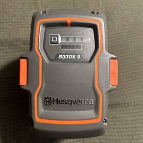 Husqvarna B330x Battery
