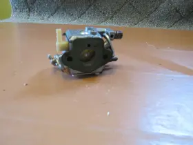 Wt17c Husqvarna 40 Chainsaw Oem Carburetor See Desc