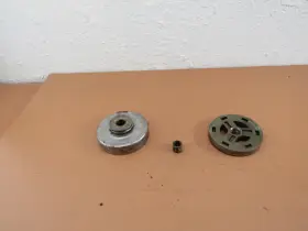 26098 John Deere 60v Chainsaw Oem Clutch And Drum 3/8-7