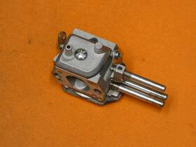Mcculloch 0606d 605 610 650 Timber Bear Zama C2s 1901 Carburetor