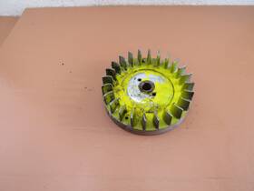 Mcculloch 19003 47 Chainsaw Oem Flywheel
