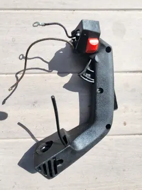 213230 Mcculloch Genuine Oe Mac Cat 2.3ci 38cc Chainsaw Handle Assembly
