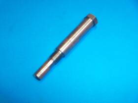 Mcculloch 224025 New Stud Shaft Bolt 222025 Oem Nla R10