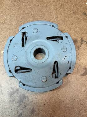 Mcculloch 24879 Model 99 5-49 7-55 1225a Clutch Assembly