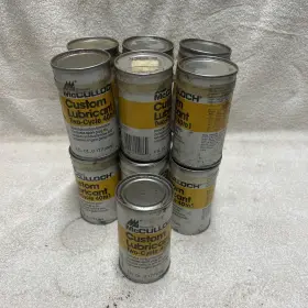 40to1customlube Mcculloch Vintage 2 Cycle Oil Can 40 To 1 Custom Lubricant 6 Oz. - Lot 13 Cans