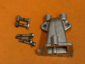 51544 Mcculloch D44 Intake Carburetor Mount With Hardware