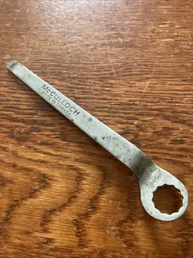 85687 Mcculloch Vtg Oem Genuine Bar Nut Wrench With Screwdriver/wedge Canada Nr