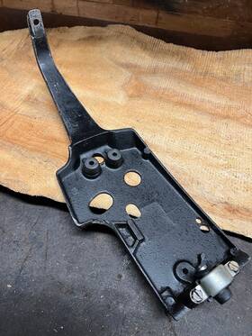Mcculloch 89673 Oem Mac Sp81 Sp80 Sp81e Chainsaw Lower Av Brace Skidpad Frame 90986