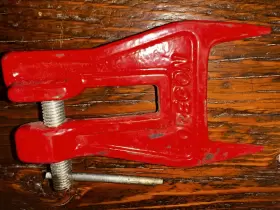 Oregon 036577416401 Vintage Chainsaw Filing Stump Vise For Sharpening Saw Chain