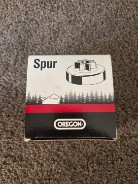 106906x Oregon New Old Stock Spur Sprocket Part #