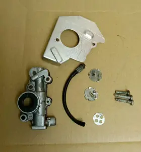 475154 Pioneer Partner Poulan Pro Used Chainsaw P41 P39 P52 Bar Oiler Oil Pump And Cover
