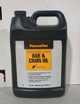 Poulan 199455 Pro Professional Grade 1 Gallon Bar And Chain Oil For All Chainsaws