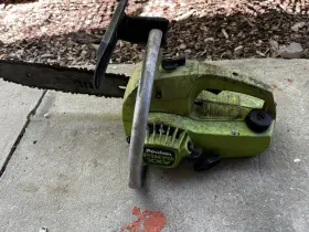 30795418 Poulan Micro Xxv 12in Chainsaw Used For Parts Or Restoration
