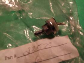 Poulan 530023573 New Toggle Switch Fits 3400 3700 3800 Saws Oem Cv14