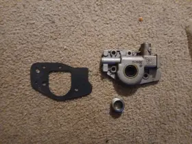 530069218 Poulan New Oem Pro 305 330 335 365 380 3750 3450 Oil Pump And Gasket