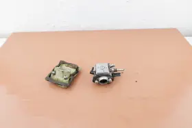 Hdb18 Poulan 4000 Professional Chainsaw Oem Walbro Carburetor See Desc